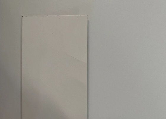 Bobina d'acciaio di PPGI galvanizzata 0.45MM con BIANCO dell'UNICORNO posteriore della pittura del micron 5-12